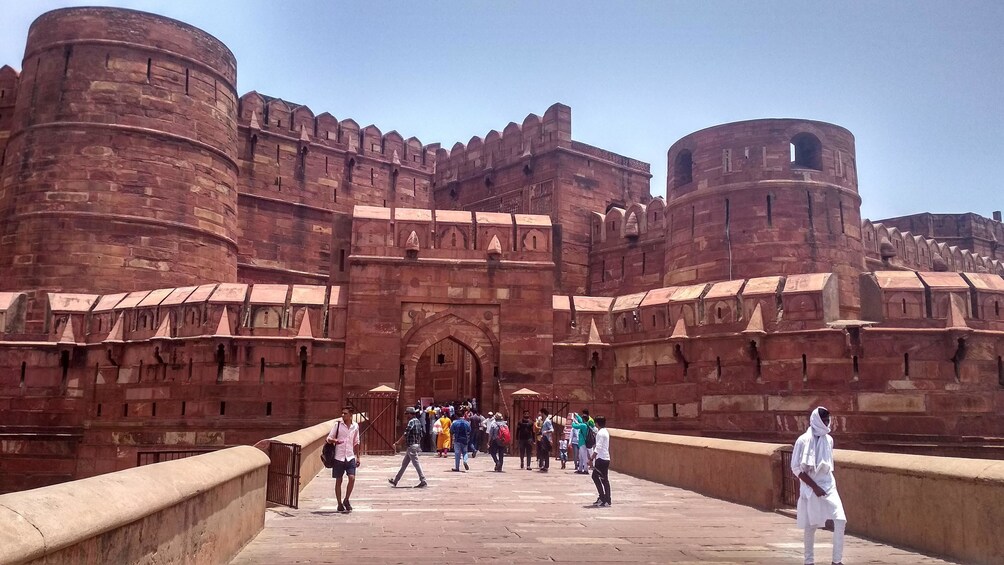 Private 3 Days luxury Golden Triangle Tour with Hotels