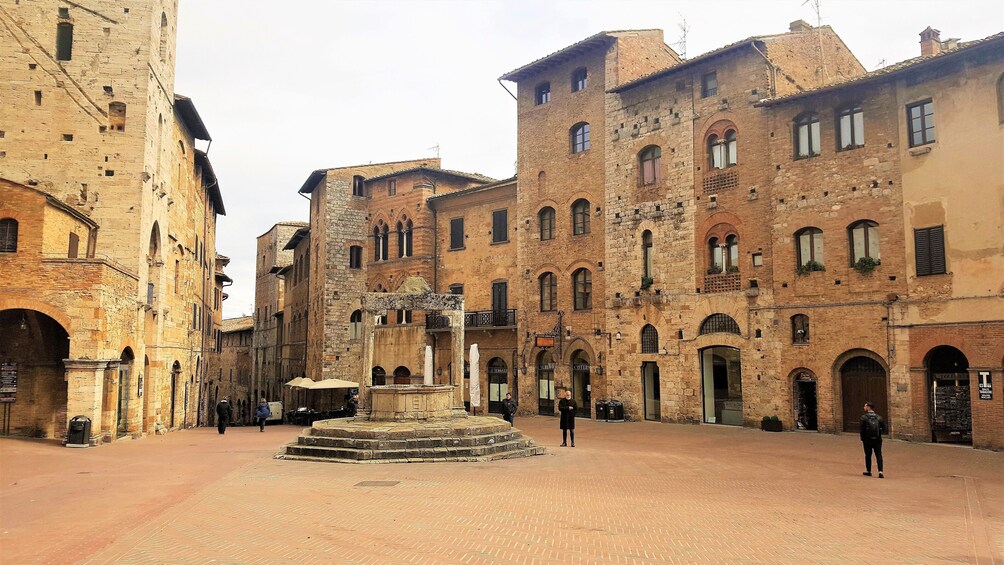 Siena & San Gimignano: Heritage Day Trip from Florence