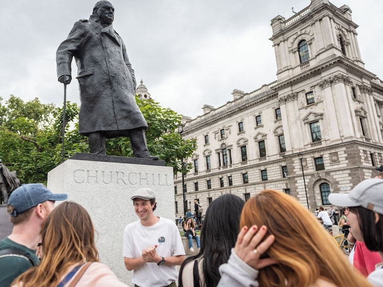 Explore Tower Bridge & Westminster Walking Tour