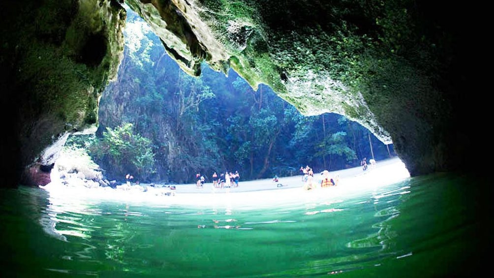 Snorkeling Tour to 4 Islands and Emerald Cave From Koh Lanta