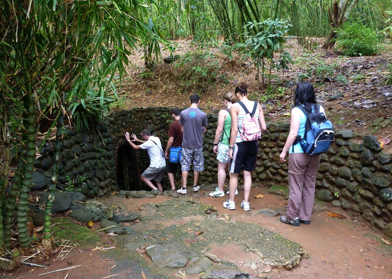 Visitors at the V?nh M?c tunnels