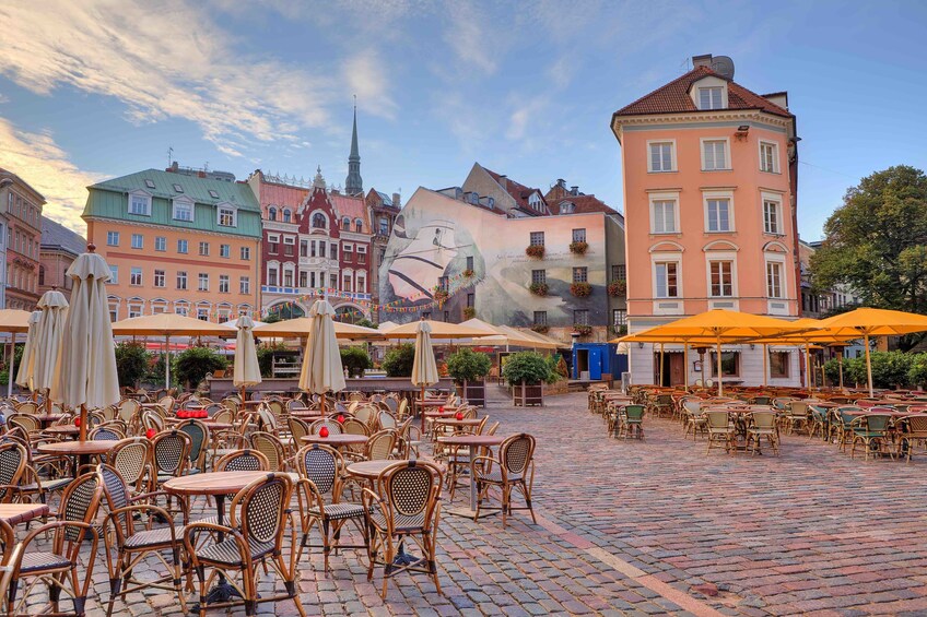 PRIVATE GUIDED TOUR: 2-hour Riga Old Town