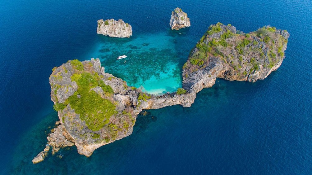 Snorkeling Tour to Rok and Haa Island From Koh Lanta