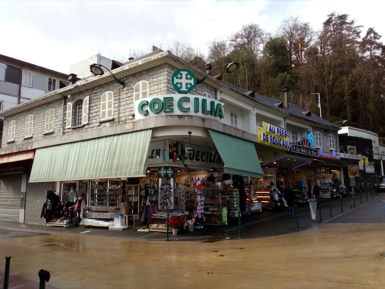 Sanctuary of Our Lady of Lourdes Guided Tour