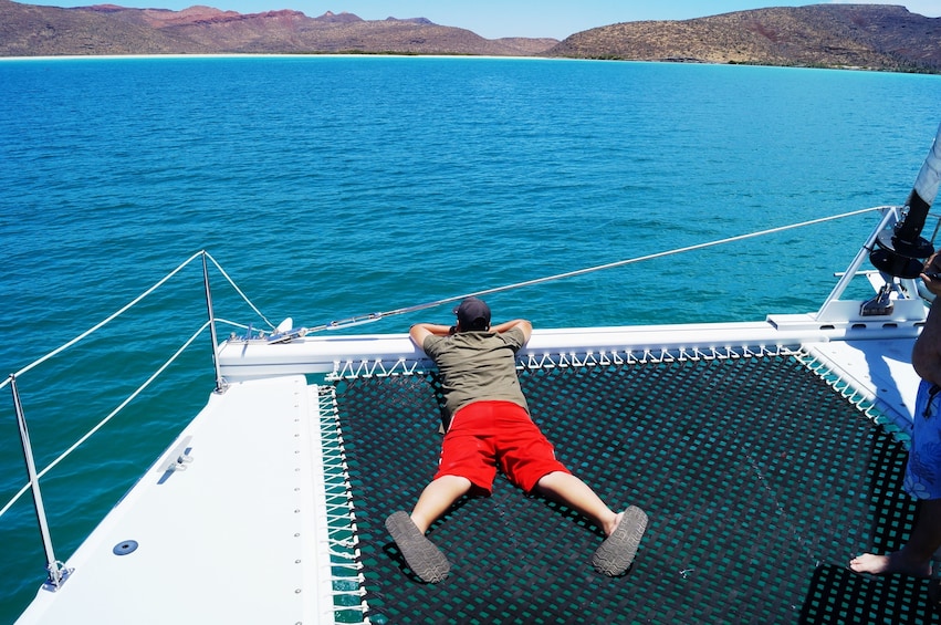 All-Inclusive Sailing, Snorkeling Espiritu Santo Island