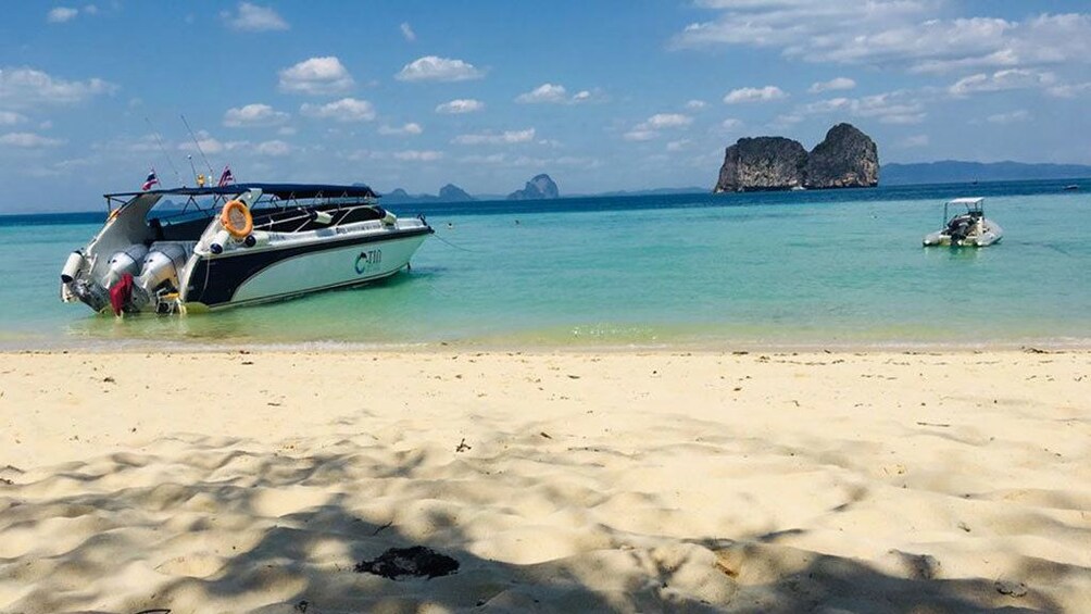 Tour 4 Islands(Emerald Cave) By Tin Adventure From Koh Lanta