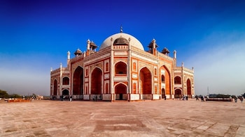 Customised Private Delhi Tour with Transfer Services
