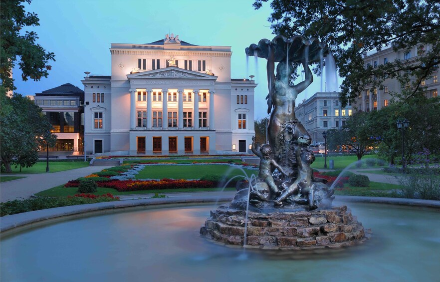 REGULAR GROUP TOUR: 8-day Classical Baltics
