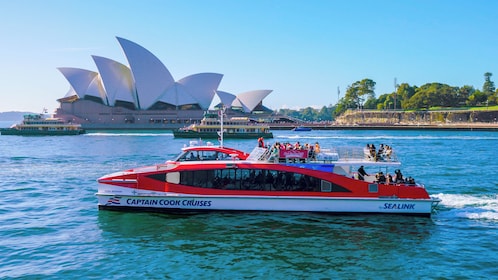 Taronga Zoo Ticket with Sydney Harbour Ferry Return