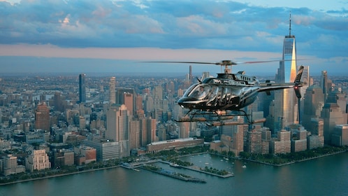 Deluxe Helicopter Tour (25-30 mins)