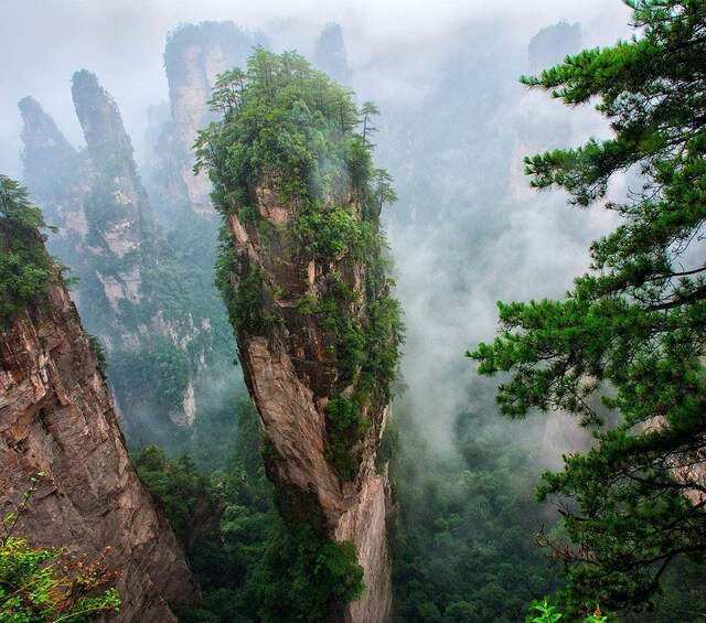 Zhangjiajie 4-Day Private Tour Of Tianzi and Yuanjiajie     