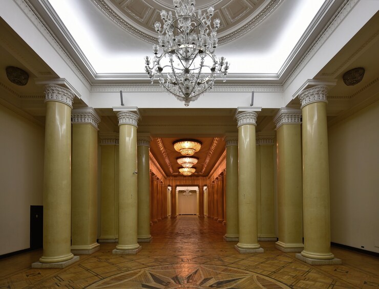 Palace of Culture & Science + Lazienki Park: YOUR GROUP ONLY