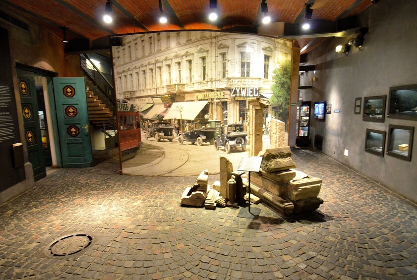 Warsaw Uprising Museum and Lazienki Park: YOUR GROUP ONLY