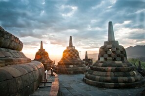 Borobudur Sunrise, Merapi Volcano & Prambanan Full Day Tour