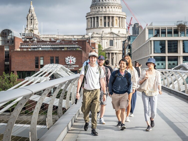 British Royalty Walking Tour & Enter St Paul's Cathedral!