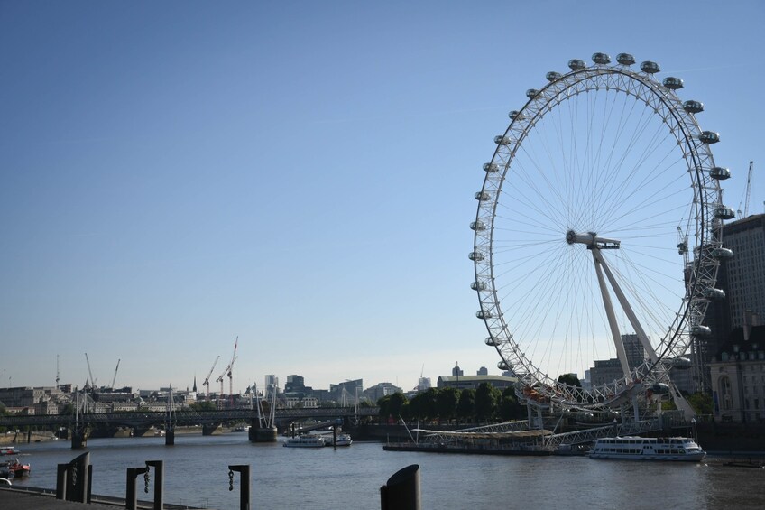 British Royalty Walking Tour & Enter St Paul's Cathedral!