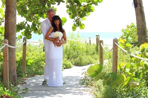 Miami Beach renewal of vows beach ceremony