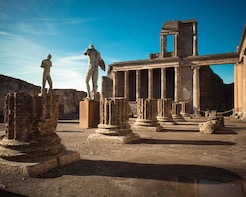 Full Day Pompeii & Vesuvius tour from Amalfi Coast