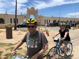 Hawaiian Foodie Bike Tour