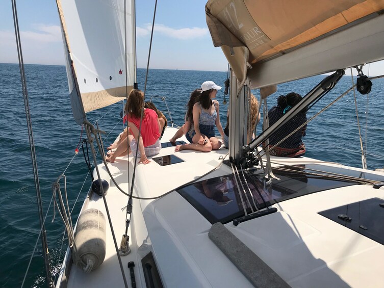 2 hour Sailing Cruise Barcelona