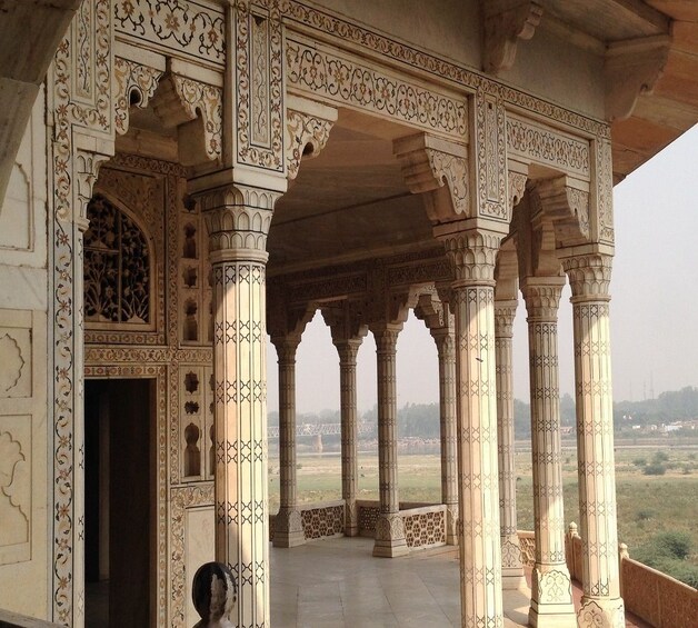 Private All Inclusive Day Tour of Tajmahal From Delhi 