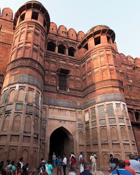 Private All Inclusive Day Tour of Tajmahal From Delhi 
