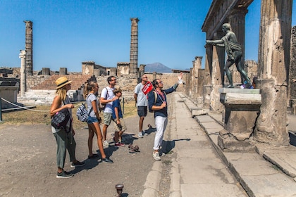 Pompei: Visita guidata a piedi con biglietti Skip the line