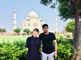 Private Taj Mahal Day Tour with Same Day Flights from Mumbai