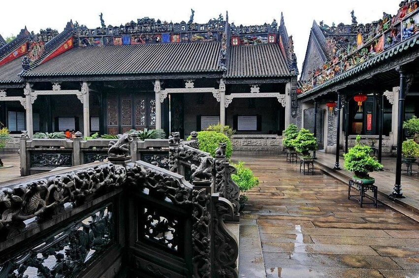 Show item 2 of 7. Full Day Guangzhou City and Baiyun Mountain Private Tour