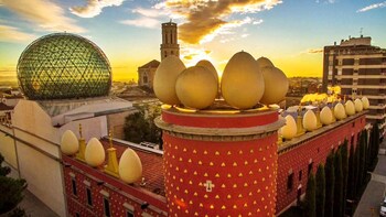Private Girona and Figueres Tour from Barcelona