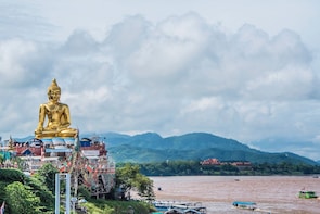 Chiang Rai Day Trip from Chiang Mai with Golden Triangle