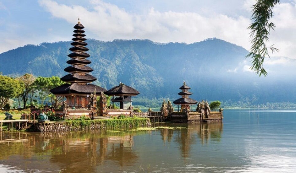 Full Day Tour Bedugul Temple Banyumala Waterfall Jatiluwih