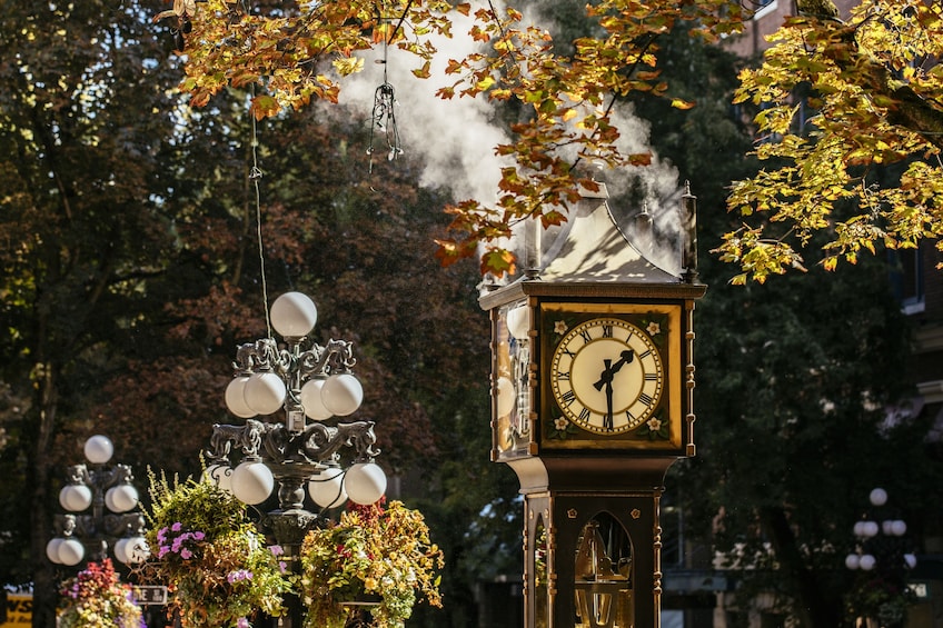 Gastown Steam Clock tower in Vancouver