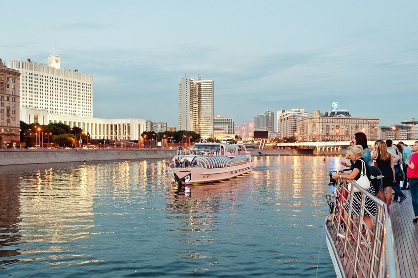 Private boat tour of Moscow
