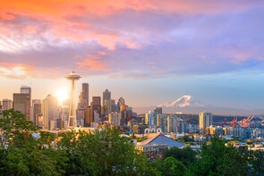 Half-Day Seattle Highlights Private Tour up to 12 Guests