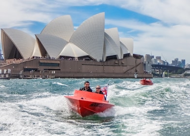 Sydney Speed Boat Adventures: High-Speed Thrills on Iconic Sydney Harbour