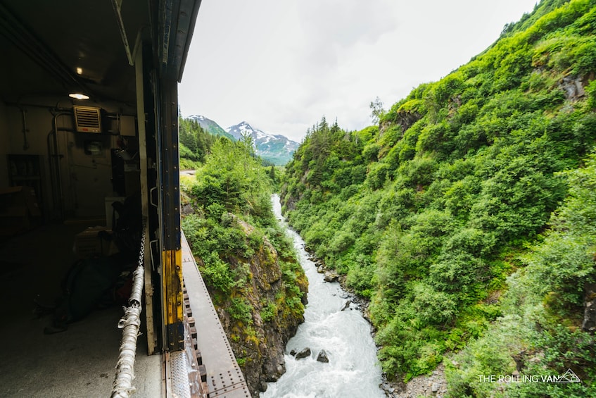 Glacier Blue Kayak & Grandview Scenic Train Tour