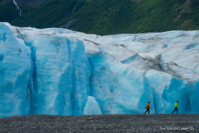 Glacier Blue Kayak & Grandview Scenic Train Tour