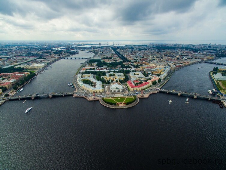 Private Tour Of Vasilievsky Island In St. Petersburg