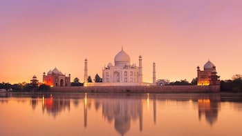 Private One Day Taj Mahal Agra Tour from Goa All Included