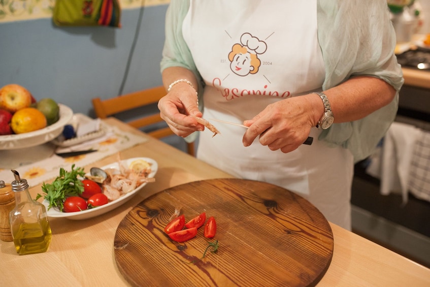 Market, Cook and dine at a Cesarina's home in Vico Equense