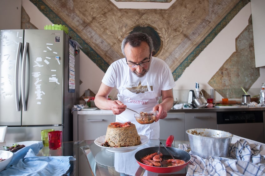 Local Market visit & Dining at a local's home in VicoEquense