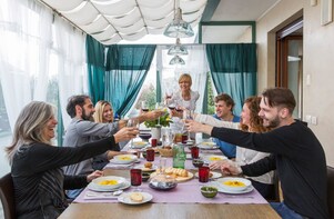 Market tour, lunch or dinner at a Cesarina's home in Cervia