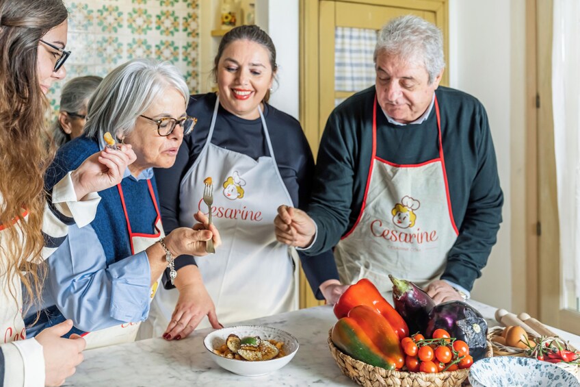 Market tour and dining experience at a Cesarina's home in Altamura