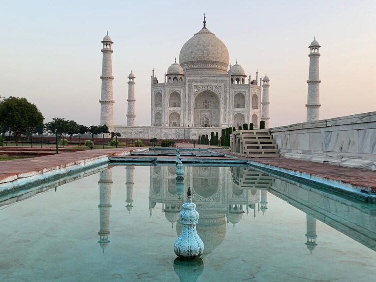 Private Sunrise Day Tour Tajmahal From New Delhi