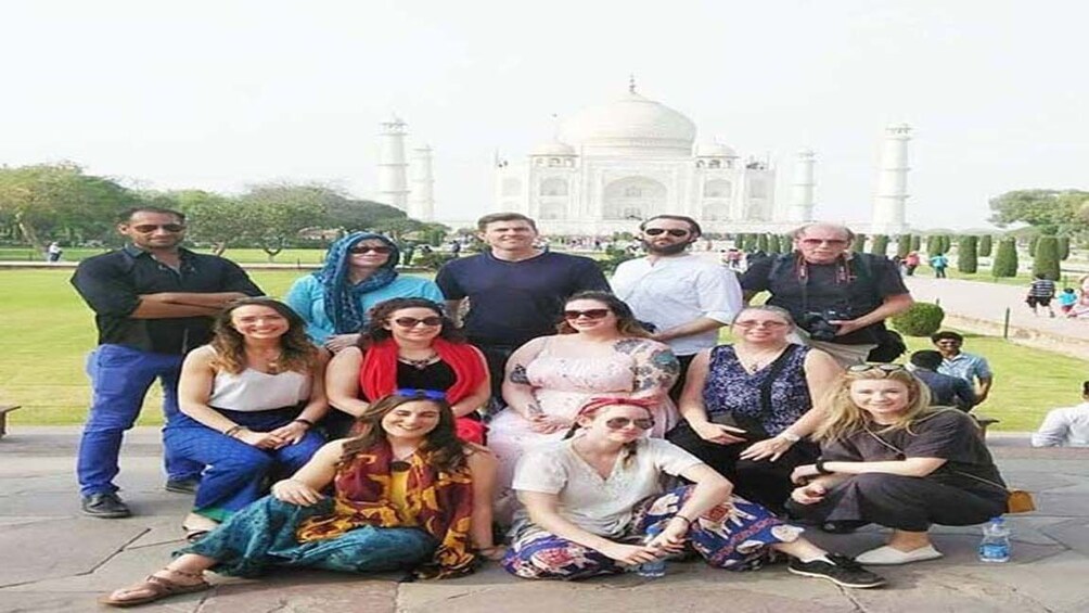 Sunrise Taj Mahal Tour from Delhi