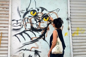 Street art tour + graffiti workshop