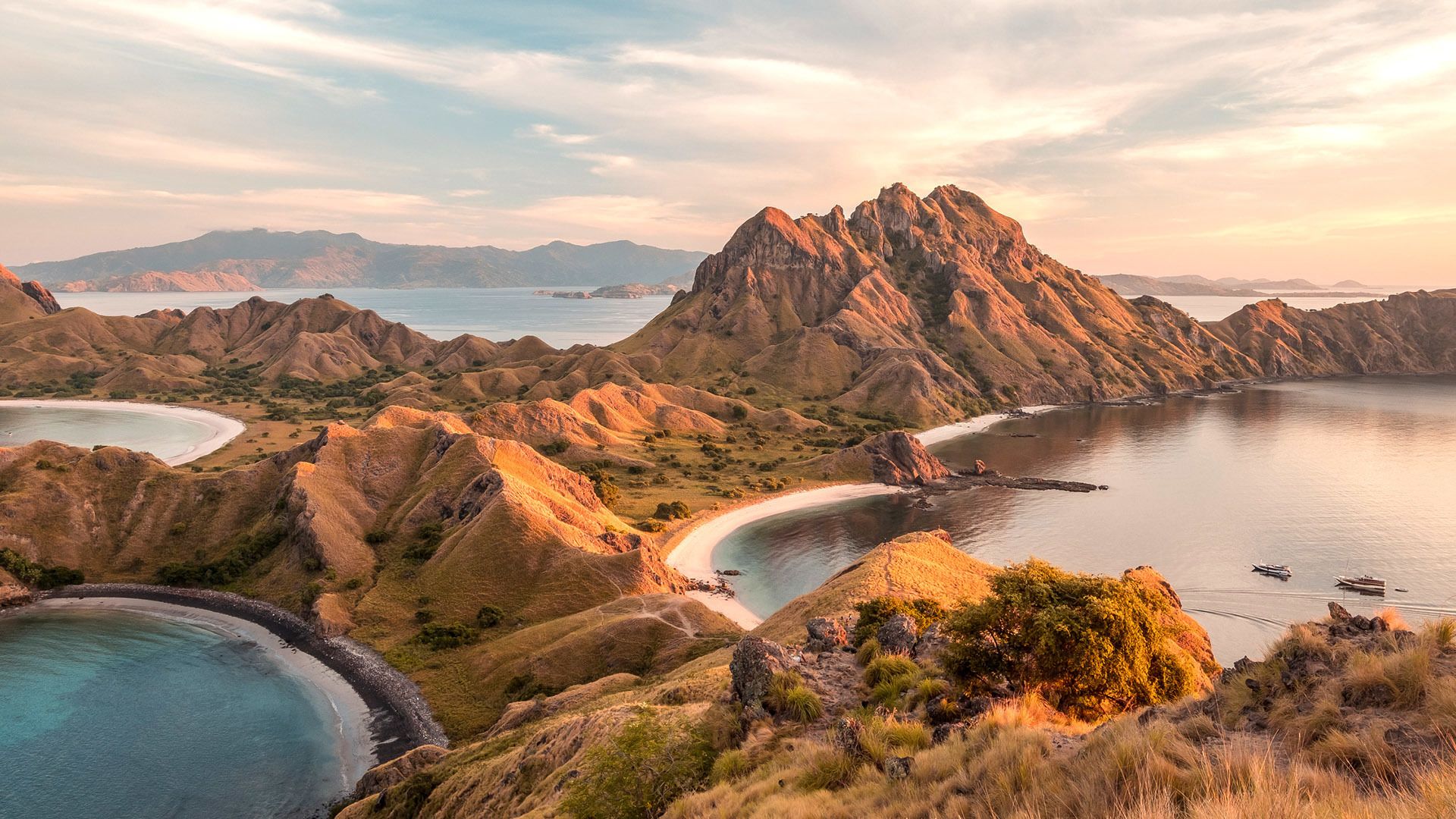 TOP Things Labuan Bajo  2020 Attraction Activity Guide