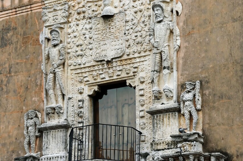 Show item 2 of 10. Merida Sightseeing Tour