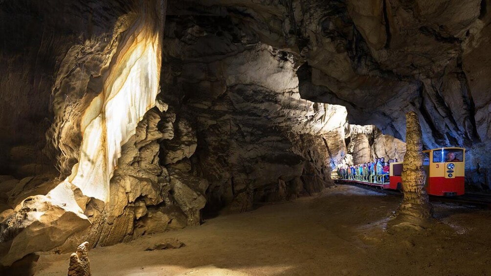 Postojna Caves & Predjama Castle For Dumbies (Private Tour)